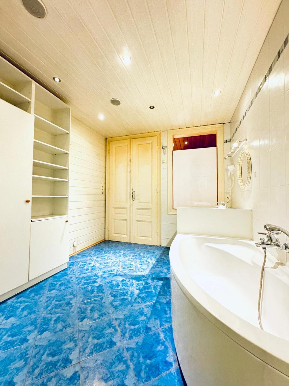 Amazing 4br Shared 10 Minute Walk To Fac Platz * Wenen