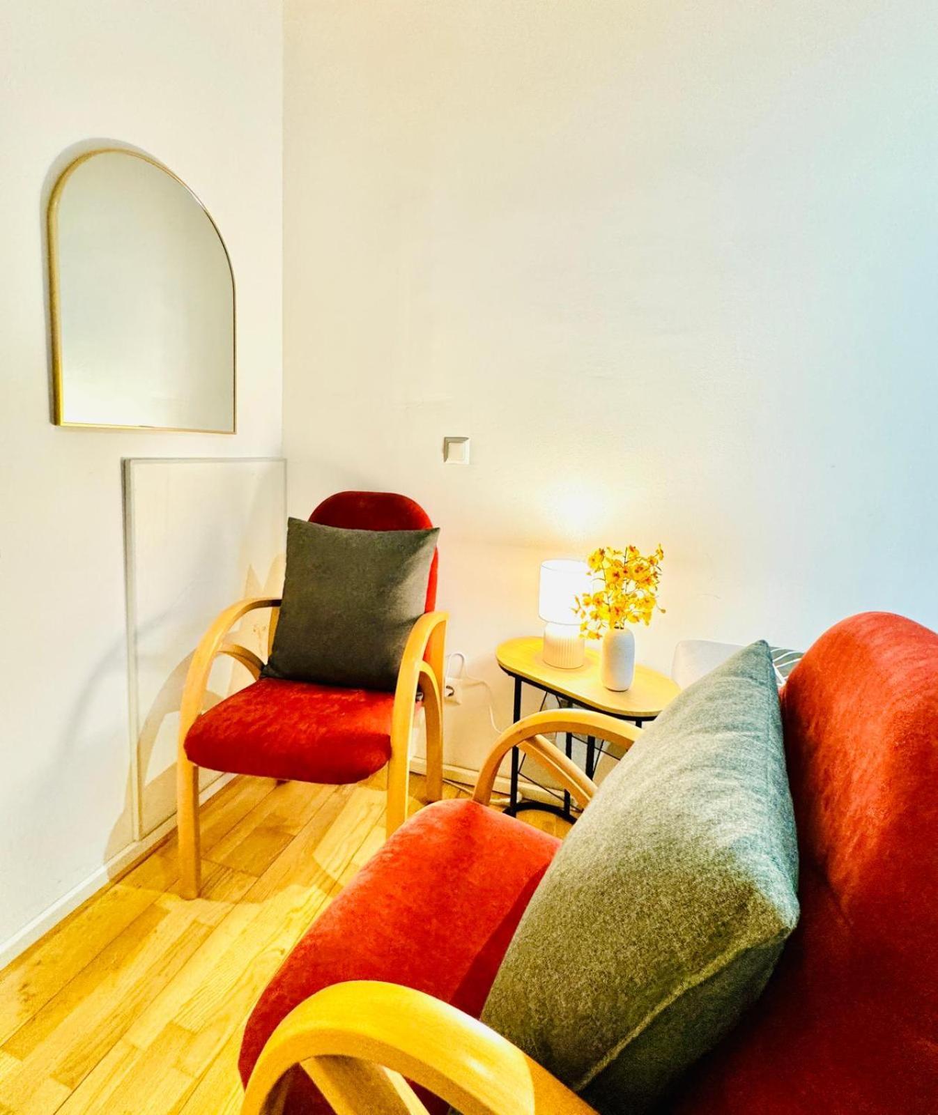 Appartement Amazing 4br Shared 10 Minute Walk To Fac Platz *