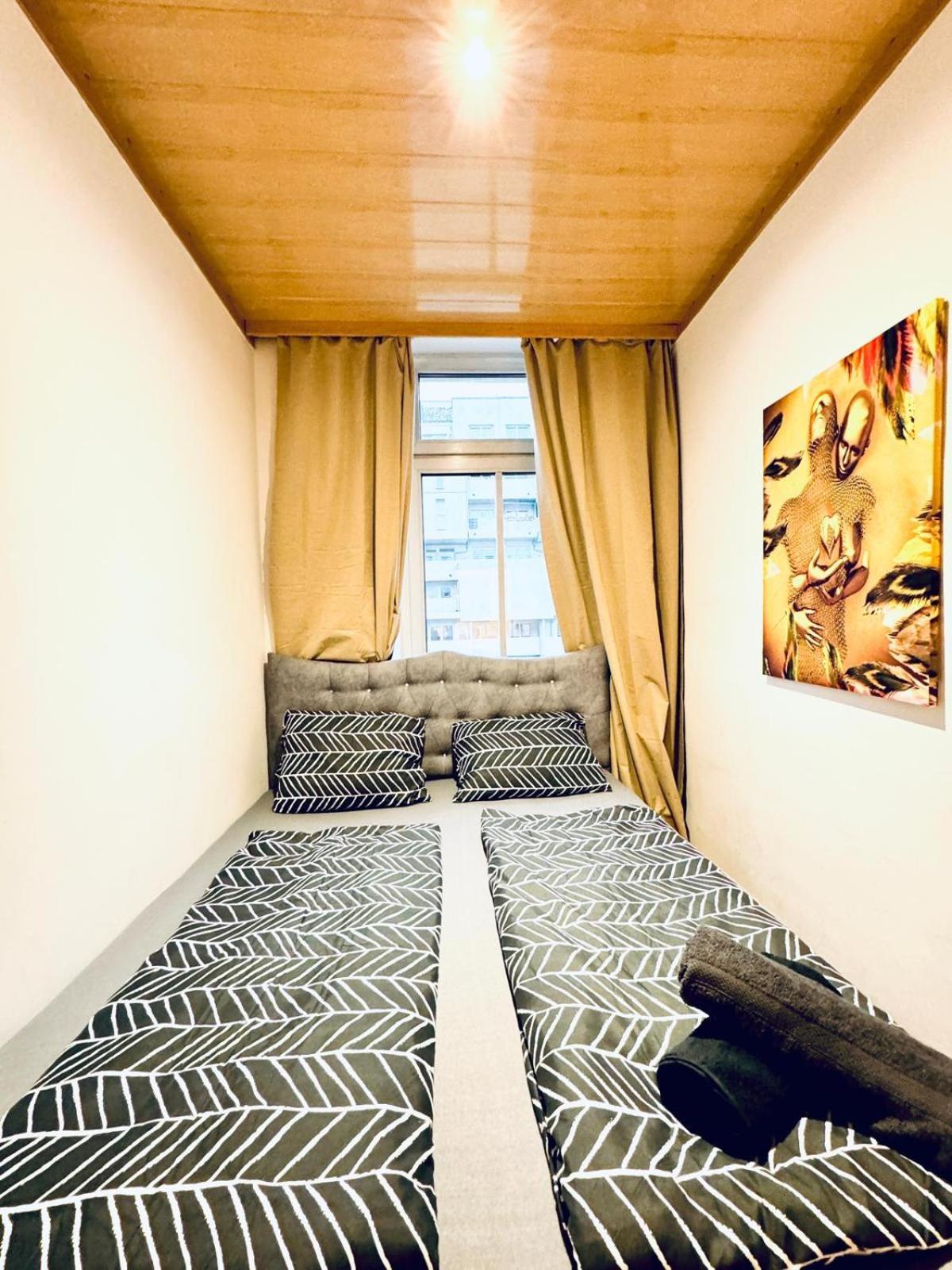 Amazing 4br Shared 10 Minute Walk To Fac Platz Wenen