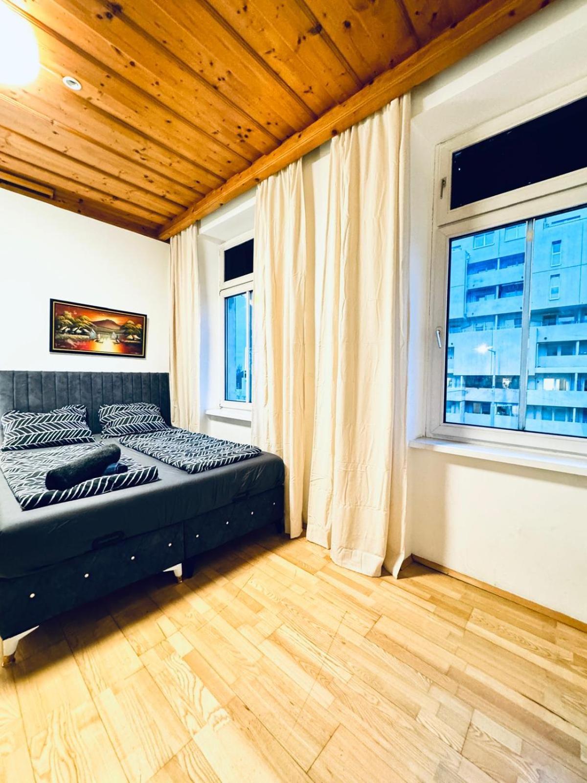 Amazing 4br Shared 10 Minute Walk To Fac Platz * Wenen