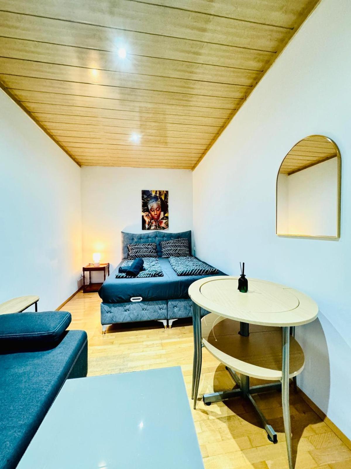 Appartement Amazing 4br Shared 10 Minute Walk To Fac Platz *